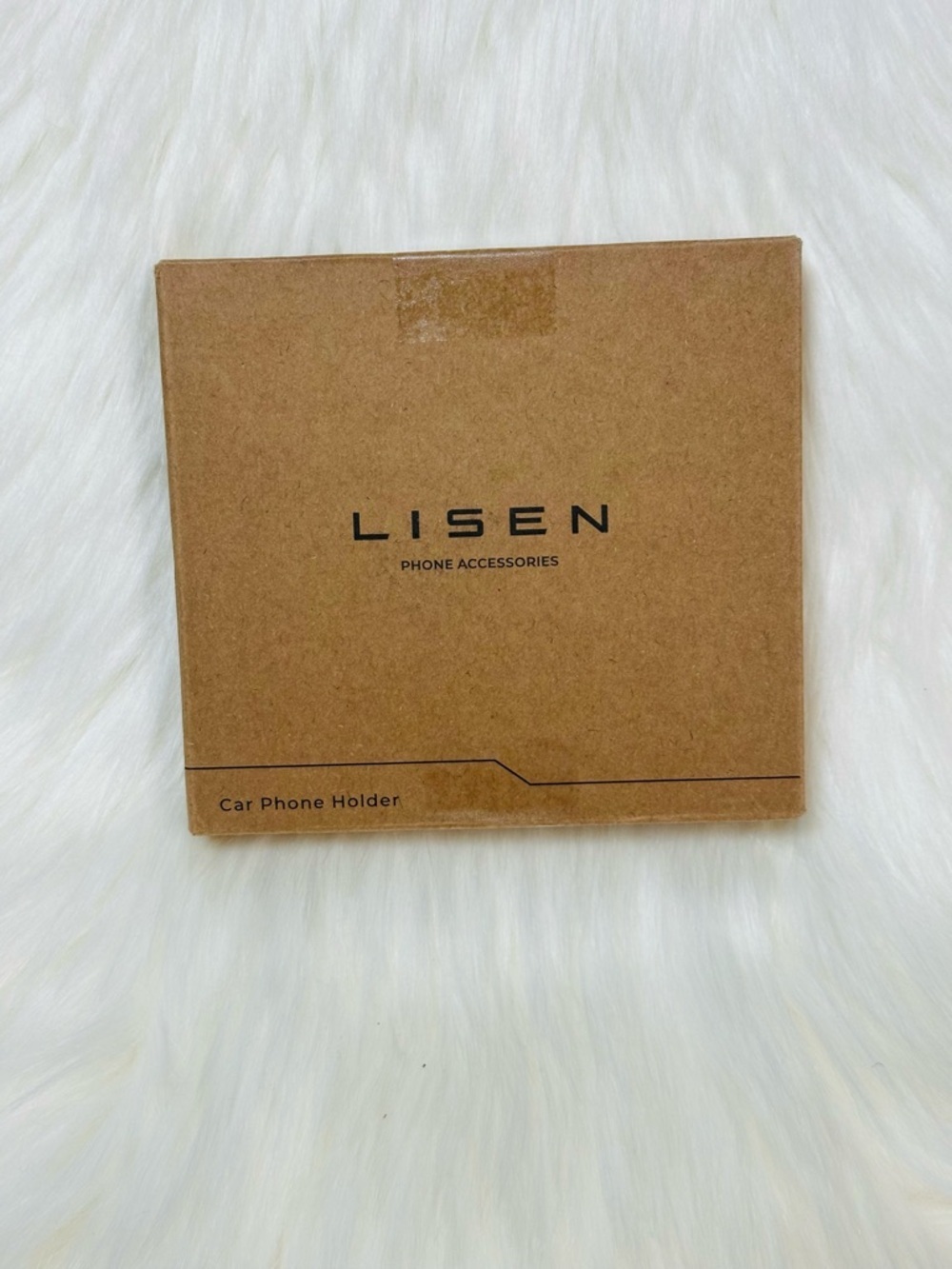 LISEN MagSafe Car Mount vacuum suction and magnetic hold - Picture 2 of 4